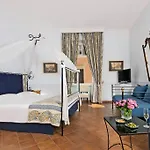 Caesar House Residenze Romane Bed & Breakfast