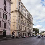 Caesar House Residenze Romane Bed & Breakfast
