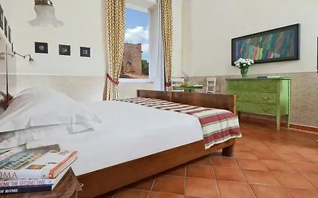 לינה וארוחת בוקר Caesar House Residenze Romane 3*